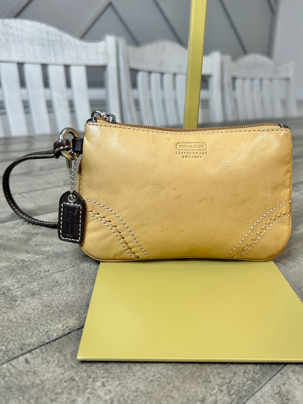 Coach Vintage Leatherware Est 1941 Leather Wristlet Tan Brown Pouch Wallet